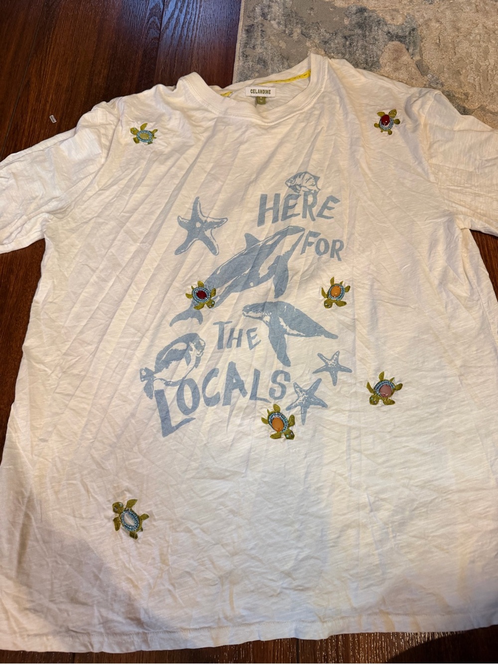 Celandine Here For The Locals White Short Sleeve Graphic Tee turtles